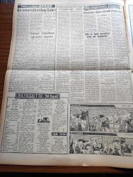 Ulus Gazetesi - 18 Ocak 1958 - İktisadi Komitenin Gideceği Yolu Tayin Etmesi Teklif Edildi - Sendikalar Yeniden Kurulmalıdır - Bayındırlık Bütçesi Görüşülmeye Başlandı - Milletvekilleri Kan Bağışlayacak - Ünlü Piyanist Samson François Geliyor - Sinop Seçimine Dair İtirazların Yeniden İncelenmesi İstendi - Et Ve Balık Kurumunun Statüsü - Türk Kıbrıs Gazetesi Yapıldı - Profesör Şekip Tunç Fındık Öldü - Salahattin Hakkı Esatoğlu - Neyzen Tevfik - Vatan Yolunda Milli Mücadele Hatıraları Yazan Yakup Kadri Karaosmanoğlu Yazı Dizisi - Küçük Venedik'te Buhran - Celal İleri'nin Cenazesi Kaldırıldı -  Çin Hükümeti Nişan Verdi - Bir Tekel Sakini Bay Sabri Röportaj Örsan Öymen - Başkentte 24 Saat - 1958 De Dolar Devalüasyonu Mu Yapılacak - Silviya Latin Aşığı - Baykara Attila'nın Eli Çizgi Roman - Adenauer Antikomünistliği İçin Taltif Edildi - İran Güreş Takımı Geliyor - Dörtlü Turnuvaya Bugün Başlanıyor - Mısır Turunda Aytekin İpek Dördüncü Oldu - Hakem Veli Necdet Arığ Açıklıyor