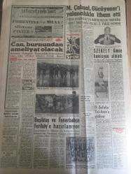 YENİ SABAH GAZETESİ  10 OCAK 1962 YIL :24 SAYI :8201--Rusların İndirdiği  uçakta bir Amerikan  kuryesi de varmış --Başbakan İnönü Koalisyonun  Zayıflamadığını  İfade Etti --Trafik kazasında 5 kişi öldü --Milyonerin  derdini  paylaşmak isterim --Bölükbaşı Amerikan Elçisi ile  Görüştü --600 liralık maaştan sonra  bono  kesilecek ---Atatürk  müzesi için de yangın ----147 ler  ve Huzur :Siyavuşgil --Doğuya yardım toplantısı  yapılacak ---Adenaver -Mac Millan  Dün Bonn 'da  Buluştular --Avrupa da ki  grip salgını yayılıyor ---M.Çalışal ,Gücüyener  'i  yalancılıkla  itham etti ----Can , burnundan ameliyat  olacak --Szekely  : Kimse komisyon  almadı --Beşiktaş ve Fenerbahçe Feriköy 'e  hazırlanıyor --