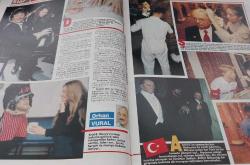 STAR DERGİSİ-STAR-19 TEMMUZ-1992-YIL:1-SAYI:40-1992-KAPAK-FOTOĞRAF-RÖPORTAJ-MAGAZİN-SOSYETE-TARİH-BELGESEL-ASTROLOJİ-LIFESTYLE-YELTSİN-KRISTOF KOLOMB-MUMYALAR MÜZESİ-TÜRKİYE-ARAŞTIRMA-İLK-DENİZALTI-OLAY-FİLM-ZEHİRLİ SARMAŞIK-DENİZ HAMAMLARI-POLİTİKACI-EN CİMRİ TURİSTLER-İNGİLİZLER-SHOREDITCH TREN İSTASYONU-BRIGITTIE NIELSEN-KAAN SOYAK-HAKAN KARAKAYA-BAŞARI-HİKAYE-MADAME TUSSAUD-LONDRA-DREV BARRYMORE-SARA GILBERT-TOM SKERLIT-LEGRADI TESTVEREK RESTAURANT-AMERİKA-İSMET PAŞA-HEYBELİ-İSMET İNÖNÜ-BODRUM MEKTUBU-GÖKÇEBEL KÖYÜ-ERKAN AYRAL- OSMAN BÖLÜKBAŞI-