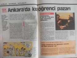Erkekçe Aylık Aktüalite Sinema Tiyatro Müzik ve Magazin Dergisi - Aralık 1985 - Linda Blair - - Ay-yıldız mayo reklamı - Ahu Tuğba - Tarık Akan - Hülya Avşar - Angie Layne - Müge Gördürür - Neşe Erberk - Florence Guerin - Gina Lollobrigida - Joan Collins - Linda Gray - Morgan Fairchild - Sophia Loren - Victoria Principal - Mustafa Taşova - Ankara'da öğrenci pazarı - Marlboro sigara reklamı - Neşe Erberk - Nazlı Deniz - Müge Gördürür - Oya Aydoğan - Cüneyt Arkın - Müjde Ar - Bülent Ersoy - Bahar Öztan - Hülya Avşar - Banu Alkan - Serpil Çakmaklı - Tolga Savacı - Gökhan Güney - Nilgün Akçaoğlu - Havelock Ellis - - Güngör Bayrak - Burçin Orhon - Ayşegül Ünsal - Alev Sayın - Angie Layne - Neşeli Fıkralar - Bulmaca - 1985 te Türk sineması - Derimod reklamı -