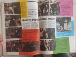 Erkekçe Aylık Aktüalite Sinema Tiyatro Müzik ve Magazin Dergisi - Aralık 1985 - Linda Blair - - Ay-yıldız mayo reklamı - Ahu Tuğba - Tarık Akan - Hülya Avşar - Angie Layne - Müge Gördürür - Neşe Erberk - Florence Guerin - Gina Lollobrigida - Joan Collins - Linda Gray - Morgan Fairchild - Sophia Loren - Victoria Principal - Mustafa Taşova - Ankara'da öğrenci pazarı - Marlboro sigara reklamı - Neşe Erberk - Nazlı Deniz - Müge Gördürür - Oya Aydoğan - Cüneyt Arkın - Müjde Ar - Bülent Ersoy - Bahar Öztan - Hülya Avşar - Banu Alkan - Serpil Çakmaklı - Tolga Savacı - Gökhan Güney - Nilgün Akçaoğlu - Havelock Ellis - - Güngör Bayrak - Burçin Orhon - Ayşegül Ünsal - Alev Sayın - Angie Layne - Neşeli Fıkralar - Bulmaca - 1985 te Türk sineması - Derimod reklamı -