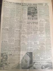 YENİ SABAH GAZETESİ  24 OCAK 1962 YIL .24 SAYI :8215--AP Grubu Kongre İstiyor --Sendikalar  için kapama tehlikesi  artık yok ---Meclise  587 yeni memur  isteniyor --Servet beyanını  kaldıran  bir kanun teklif edildi --İran da ki  hadiselerde sadece bir  kişi ölmüş --3 Trafik kazası 3 kişi öldü  14 kişi yaralandı -- --Saat 16 da öleceğim  dedi ve sözünde durdu ----Fikreti Beğenmeyenler  :Siyavuşgil --Son 24 saat içinde  altı  kişi bıçakla yaralandı ----Kennedy  Siyahilere cephe alan bir kulüpten ayrıldı ---Küba aleyhtarı Punto de Este Konferans  Çıkmaza Girdi --Avrupa ve Asya da  çiçek salgını devam ediyor ----Salahiyetsiz  Güreş Kurulu Başkan  Seçmeden Dağıldı --O.Ş Apak Vali Tulga 'yı İtham Etti ---Galatasaray da  hava  yumuşadı ---Ankara -İstanbul Ümitleri Oynuyor ----