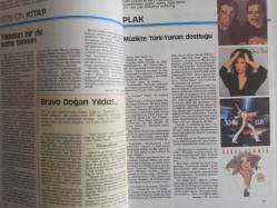 Erkekçe Aylık Aktüalite Sinema Tiyatro Müzik ve Magazin Dergisi - Haziran 1986 - Çiler Onur - İbrahim Ural - Erkekçe-Nikon Fotoğraf Yarışması  - Uğur Mumcu - Altan Günalp - İbrahim Hakkı Hazretler i -''Yaa Ablam Benim Hayatım Roman!'' - Viva Mundial! - Can Bartu - Ressam ve Modeli - Uyku Hastalığı - Coca Cola 100 Yaşında - Wendy Dinamit Gibi - İntihara Teşebbüs Ciddi Bir Hastalıktır - Kurt Kadın - Errol Fylnn - Gençlik Bahçesi - Bu Çocuğun İki Annesi Var - Kitaplar - Plaklar - Televizyon - Sinema Video - Yeni Ürünler - Neşeli Fıkralar - Düşünelim Eğlenelim - Bedri Baykam'ın Objektifinden Posteri fotoğraf ve haberi - Posterli Tam Takım Dergi