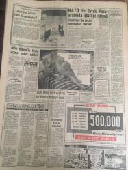 YENİ SABAH GAZETESİ 23 OCAK 1962 YIL :24 SAYI :8214---Çalışma  Meclis Açıldı ----Evini Yaptırana Yardım ---Öldürülen  Balıkçının Kaatili Dün Yakalandı --Tahran Üniversitesi Senatosu İstifa Etti --İnönü ihtiyaca göre plan ve proje  istedi ---Uğur  ,Kabadayılar  temizlenecek dedi --200 bin  liralık kaçak eşya ele geçirildi ----Mucize beklemiyoruz :Siyavuşgil --Rami Belediye Evleri İçin Hala Bir Karar Verilmedi ---NATO ile Ortak Pazar Arasında İşbirliği İstendi --John Glenn 'in  feza uçuşu tehir  edildi ---Herrera :Can bir cenubi Amerikalı gibi oynadı --Galatasaray  Divan Heyeti Koalisyon Peşinde --Güreş Federasyonu Reis Seçimi Bir Problem Oldu --Hapoel  C.Ertesi  maçı için geldi ---
