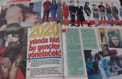 STAR DERGİSİ-STAR-11 EKİM-1992-YIL:1-SAYI:52-1992-KAPAK-FOTOĞRAF-RÖPORTAJ-MAGAZİN-SOSYETE-TARİH-BELGESEL-ASTROLOJİ-LIFESTYLE-MANAVGAT-AFRIKA-2020-AT YARIŞI-ÖLDÜRÜCÜ-NIKOTIN-CINSELLIK-TÜRK DOSTU-PİYER LOTİ-PARİS-PERU-YUNUS-KATLIAM-HEYKEL ADAM-CEMAL PAŞA-TRT-TEFTİŞ-SİHİRLİ-ÜLKE-FAS-NITRI-LONDRALI-CHRIS JOSEPH-SAVAŞÇI-HOROZ-SARILAR KÖYÜ-YARININ BÜYÜKLERİ-ORIENT EXPRESS-LÜKS-YOLCU-TREN-MONTEVERDİ-CLAUDIO MONTEVERDI-HEYKEL ADAM-MARK MİLLER