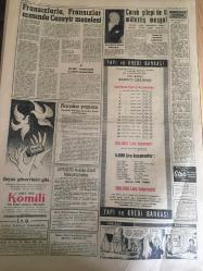 YENİ SABAH GAZETESİ   24 NİSAN  1961 YIL :23 SAYI :7943----Asi Generaller  Bütün Cezayir e Hakim --23 Nisan Bütün Yurtta Heyecanla Kutlandı --372 gün sonra İstanbul da ilk kongreyi  CHP  yaptı ---400 balon  patlayınca  baloncunun evi çarpıtıldı ----Sarhoş  polis  bir taşralıyı  vurdu---Kalabalık Meclislerden İşler Geç ve Güç Çıkar --Çölde açan gül :Siyavuşgil --Ecnebi ile temas eden  ceza görür----Fransızlarla ,Fransızlar arasında  Cezayir  meselesi --Tiyatro :Sonunda Kadar---Galatasaray  son yirmi  dakika da dört gol atarak  iki puan ---Kasımpaşa dört  puanla dönüyor --Göztepe I.Sporu  Mağlup Etti :3-1--Feriköy Karşıkaya' ı  yenerek  baraj  tehlikesinden  kurtuldu --