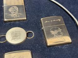 Orijinal Zippo Çakmak -   D-Day Koleksiyonu 50. Yıl Altın Anma Seti: 4 Çakmak ve Anahtarlık**