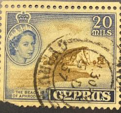 Kıbrıs Pulu - Cpyrus Stamp - Mektup Zarfından Kesilmiş  / Postadan Geçmiş Pul Filateli - Damgalı - II. ELIZABETH, THE BEACH OF APHRODITE , 20 PARA - YABANCI PULLAR