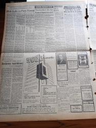 Ulus Gazetesi - 16 Şubat 1957 - Şemseddin Günaltay'ın Konferansı Yasak Edildi - Kasım Gülek Mükerrem Sarol Davası - Seçim Kanunu Hakkında Meclis'te Dünkü Tartışmalar - Mahkum Ve Mevkufların Saçlarının Kesilmesi - İşletmeler Bakanı Samet Ağaoğlu Türkiye'de Artık Hayat Pahalılığı Yoktur Dedi - Elmadağ'da Bir Barut Fabrikasında İnfilakte Bir İşçi Öldü 3 İşçi Ağır Yaralandı -  Milli Gelir Ve Para Hacmi Yazan Namık Zeki Aral- Hicret Canbazoğlu - İzciliğin 45. Yıldönümü - Sege Asansörleri - Ahmet Şükrü Esmer - İzmir Vapuru Yüzdürülebilir - Zenciler Washington Üzerine Yürüyecekler - Profesör Eric Frank'ın Cenazesi Kaldırıldı - Franco Düşecek Mi - Amerikan Alman Sanayi Arasında İşbirliği - Silviya Kobay'ın Hikayesi Çizgi Roman - Tek Seçici Eşfak Aykaç Milli Namzetleri Dün Açıkladı - Turgay Şeren - Naci Erdem - Metin Oktay - Güreş Kaidelerinde Değişiklik - Fenerbahçeli Şeref Eskişehir'e De Gitmedi- Adalet Emniyetle Oynuyor - Yolspor - Amerika'da Basketbol Neticeleri