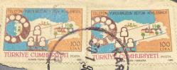 Mektup Zarfından Kesilmiş  / Postadan Geçmiş İkili Pul Filateli - Damgalı - TELEFON YURDUMUZUN BÜTÜN KÖYLERİNDE PULU, 100 LİRA - Türkiye Cumhuriyeti