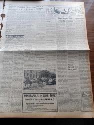 Ulus Gazetesi - 13 Şubat 1957 - Hüseyin Cahit Yalçın - İsmet İnönü Metin Toker'i Dün de Göremedi - Sovyet Rusya Orta Doğu için Yeni Teklifte Bulundu - CHP Genel Sekreteri Kasım Gülek'in Metin Toker'e Telgrafı - İlk Macar Mülteci Kafilesi Dün Geldi - Türkiye Milliyetçi Çin Kültür Anlaşması - Hazine Hissine Dair Tasarı Komisyonda Tartışmalara Yol Açtı - Yakup Kadri Karaosmanoğlu Köşe Yazısı - Saman Yüklü Kağnı Yazan Fikret Otyam Yazı Dizisi- Üniversitesi Hadisesi Ve Başbakan Yazan Doçent Doktor Muammer Aksoy - Sinemalarda Bağırmak Ve Islık Çalmak Yasak - Kahve Yerine Menengiç - Bir Yastıkta Piyesine Gösterilen Büyük Rağbet - Suriye'de Ordu Parlamentonun Partilerin Feshini İstiyor - Ölen Kim Öldüren Kim Bulgar Casusu Selmanof'un Maceraları - İngiltere Ağır Siklet Boks Şampiyonu Jeo Erskine - Güneşspor İle Demirspor İkinci Devreye Başlıyorlar - Fenerbahçe Ve Galatasaray Maçları Tehir Edildi - Komili Çamaşır Sabunu - Devlet Demir Yolları Takımı Fotoğrafı - Dansözler Kraliçesi Özcan Tekgül