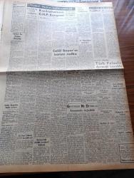 Ulus Gazetesi - 27 Mart 1950 - Profesör Sadi Irmak Köşe Yazısı - Peyami Safa Köşe Yazısı - Amerikan Kara Ordusu Genelkurmay Başkanı Dün İsmet İnönü Tarafından Kabul Edildi - Amerikan Başkanı Truman'ın Kongreden İstediği - Galatasaray Gençlerbirliği Maçından Sonra Çıkan Hadise - Yugoslavya Seçimleri Dün Yapıldı - Sağır Dilsiz Ve Körler Derneği Dünkü Toplantısı - Devlet Bakanı Ve Dışişleri Bakanvekili Cemil Sait Barlas Gaziantep'te - Yüksek Tansiyon Korkusu Yazan Profesör Doktor Rasim Adasal - Celal Bayar'ın Konya Nutku - Türk Felsefe Derneği Kuruldu - Suudi Arabistan Kralı Abdullah İsrail İle Gizli Görüşme Yapıyormuş - Kızılyıldız Gazetesi'nin Bir İddiası - Yankee Paşa Yazan Edison Marshall Yazı Dizisi - Muharrem Candaş Rakibi Yugoslav İle Güreşiyor Fotoğraflı - Hemşire Nimet Yazan Azmiye Hami Güven Yazı Dizisi - Değerli Ses Sanatkarı Safiye Ayla - Sabite Tur Gülerman - Kıymetli Ses Sanatkarı Mualla Gökçay Bomonti Aile Saz Salonunda - Beşiktaş Demirspor'a 3 1 Galip -