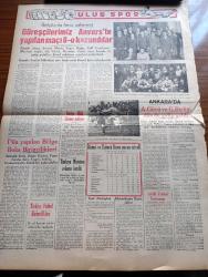 Ulus Gazetesi - 4 Nisan 1949 - Profesör Doktor Yavuz Abadan Köşe Yazısı - Avrupa İktisadi İşbirliği İdaresinin Yıldönümünde Devlet Bakanı B. Nurullah Esat Sümer Bir Mesaj Yayınladı - Marshall Planından Yardım Kömür Havzamıza Bu Yıl On Milyon Dolar Sarfedilecek - Güreşçilerimiz 8 0 Galip Geldi - İsrail Ürdün Mütarekesi Dün İmzalandı - Bayındırlık Bakanı B. Şevket Adalan'ın Demeci Yeni Porsuk Barajı Vazifesini Yapmıştır - Kaçırılan Kızlar Yazan Gerard Fairlie Yazı Dizisi - - İsviçre Silahlı Bir Tarafsızlık Güdecek - Beşiktaş Vefa'yı 1 0 Yendi - B. Cevdet Kerim Nazilli Fahri Hemşehrisi Seçildi - Suriye Hükümeti Başkanı Albay Hüsnü Zaim De Komünistlere Aman Vermeyecek - Airmec İngiliz Radyoları - Mithat Fenmen Konseri - Austin Otomobil - Ahmet Aypar Türkiye Maraton Rekoru Kırdı - Suriye Milli Takımı Geliyor - Birinci Ve Üçüncü Küme Puan Cetveli - Mülkiye Kupası