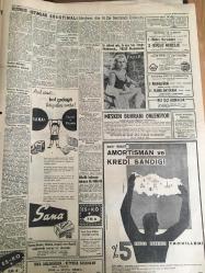 YENİ SABAH GAZETESİ  30 NİSAN 1958 YIL :20 SAYI :6880---Kıbrıs ta Rumlar yine Türklere Saldırdılar --Nurcular arasında  geniş  çapta  tevkifler --Menderes dün M.Cin Meclisinde  Konuştu ---Limon davası  hallediliyor --3.İstimlak Suiistimali --iki genç kız  intihara teşebbüs etti ---Zamlı dolmuş  tarifeleri askıda ---Hukuk Talebesi Profesörünün  Evini Soydu ---Tarihi eserlerinin  yıkılması  kati surette  yasak  edildi --Brıgıtte  Bardot Picasso 'yu ziyaret  etti ---Türk -Macar Greko -Romen takımları bu akşam spor  sarayında  karşılaşıyorlar --Namzet Takım :4 Beşiktaş Genç :0----SOF Başkanlığına T.Atakol getirildi ---Genç Milli Süreyya  Fenerbahçe ile Anlaştı ---
