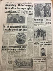 YENİ SABAH GAZETESİ   25 EKİM 1963 YIL :26 SAYI :8842---Bekata içi : Bakan iken Azizoğluna dair  bildiğini  açıklamadığından  iftirada bulunduğu  iddiasıyla ,Azizoğlu  için :Yassıada mahkumlarını himaye ,Zeki Erataman  firarına yardım iddiasıyla ---Nişanlı turistleri  vahşice  öldürenler  tevkif edildiler ----Gürsel Alican ve Dinçer le  Görüştü -----Cinayette  iki kadın  boş yere  öldürülmüşler ---Eski ve devamsız  öğrenciler Üniversiteden  çıkartılacak ---Tunceli ye üç gündür  kar yağıyor ---Politika değil  bu :Siyavuşgil ---Karayolları  için Amerika 18  milyon dolar kredi veriyor ---Françoise Arnoul  uçakta intihara teşebbüs  etmişti ---Beşiktaş ,Galatasaray  için  dün kampa girdi ---Fenerbahçe -Linfield  maçının ilki   13 Kasım da ----2-1 lik  galibiyetten  sonra  kaybolan  prestij  geri geldi ----Türkiye Kupası İkinci Kademe Maçları Programı Tesbit Edildi ---Olimpiyakos  ve Dinamo ikinci tura atladılar ----