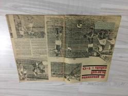FOTOSPOR DERGİSİ- 3 ARALIK 1968 - FİYATI 75 KRŞ - BEŞİKTAŞ - İZMİRSPOR - FENERBAHÇE - CEM ATABEYOĞLU - DEMİRSPOR - GALATASARAY SPOR   - İSTANBULSPOR - ALTAYSPOR - İZMİRSPOR - GENÇLERBİRLİĞİ - MERSİN SPOR - VEFASPOR - ŞEKERSPOR - ALTINORDU SPOR - ESKİŞEHİRSPOR - PTT SPOR - GÖZTEPE SPOR - FOTOSPOR SPOR TOTO TAHMİNİ - TÜRKİYE LİGİ - TÜRKİYE 2 LİGİ BEYAZGRUP - TÜRKİYE 2 LİGİ KIRMIZI GRUP - TÜRKİYE 3 LİGİ KIRMIZI GRUP - 4 KOLONLUK TAHMİN - 8 KOLONLUK TAHMİNİ - 20 KOLONLUK TAHMİNİ - ERSEL ALTINPARMAK - ENDER KONCA - ANKARAGÜCÜ SPOR - ADANASPOR  - KARAGÜMRÜK SPOR - ISPARTA SPOR - YENİ 1001 ROMAN DERGİSİ REKLAMI - ANKARA MEYVE SUYU VE GAZOZ REKLAMI  - KALOPEROVİÇ - PETAKOVİÇ -   EROL İLDAY - RIZA ATAKTÜRK - TAYFUR GÖÇMENOĞLU - İLHAM UYGUN - DÜŞVAR İYİİŞ - METİN GÖREN - ALİ NECDET CAN - AHMET KURŞUN - CEVDET - DEMİRKAN - AZİZ AKTEL - METİN RESMİ .
