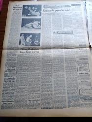 Ulus Gazetesi - 22 Mart 1949 - Cumhurbaşkanı İsmet İnönü'nün Dünkü Kabulleri - Tarım Bakanı Cavit Oral Bu Yılki Mahsul Durumu Şimdilik Endişe Verici Mahiyette Değil - Basın Yayın Yeni Teşkilat Kanunu - Peyami Safa Köşe Yazısı - Güreşçilerimizin İsveç'teki Zaferi - Kaçırılan Kızlar Yazan Gerard Fairlie Yazı Dizisi - Ehliyetsiz Ve Numarasız Bisikletler - İran Şahı Radyoda Bir Konuşma Yaptı - İskeçe'den 123 Mülteci Yurdumuza Sığındı - Harta Genel Müdürü Kadri Koray Amerika'ya Gitti - Berlin'de Ölüm Çeviren Orhan Veli Kanık - Filistin İçin Çarpıştığımız Günler Yazan M. Şevki Yazman Yazı Dizisi - Berlin'de Ölüm Çeviren Orhan Veli Kanık - Türkiye Avusturya Milli Maçına Dair - Ankara Santranç Şampiyonası - Yüksek Okullar Arası Maçlar - Cumhurbaşkanlığı Filarmonik Orkestrası - Ege Ve Efe Sabunları - Parla Emlak - Ankara Yayla Makarna - BIF Sanayi Fuarı - Kibarsil Çamaşırları Çabuk Temizler - Kurtuluş Eczanesi - Leyla Hüsnü - Yusuf Hüsnü - Sabite Tur Gülerman - Feyzi Aslangil - Kemani Haydar