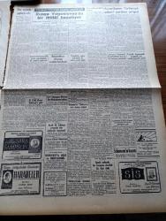 Ulus Gazetesi - 24 Mart 1949 - Profesör Doktor Yavuz Abadan - Ekonomi Bakanı Cemil Sait Barlas Memleket İmarında Yerli Yabancı Firma Farkı Gözetilmeyeceğini Açıkladı - Başbakan'ın Demeci Sütlüce Faciası Mesulleri Derhâl Tecziye Edilecekler - İsveç'te Altı Güreşten Üçünde Galibiz - Sağlık Bakanı Kemali Bayezit - Amerika'nın Türkiye'ye Askerî Yardımı Artıyor - Kudret Gazetesi Aleyhindeki Davaya Dün Başlandı - Hamdi Arpağ Dünkü Duruşmada - Başbakan Dün Sokoni Vakum Müdürünü Kabul Etti - Amerika'dan Dönen Öğrencimiz Jale Ergunkan İle Bir Konuşma - Namık Zeki Aral - Hazin Ölümünün Yıldönümünde Merhum Halit Nazmi Keşmir - Kaçırılan Kızlar Yazan Gerard Fairlie Yazı Dizisi - Rockfeller Temsilcileri - Rusya Yugoslavya'ya Bir İhtilal Hazırlıyor - Baladızlıların Davasına Yeniden Bakılacak - Truman'ın Türkiye'ye Dair Dostça Sözleri - Türkiye Kır Koşusu Birincilikleri - Amatör Resim Ve Fotoğraf Müsabakası - Mithat Fenmen Piyano Konseri - Sabite Tur Gülerman - Bomonti Aile Saz Salonu - Yaşar Doğu