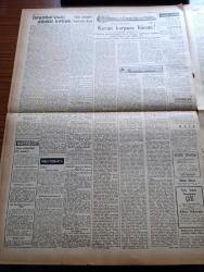 Ulus Gazetesi - 3 Mart 1949 - Peyami Safa Köşe Yazısı - Profesör Doktor Yavuz Abadan - İstanbul'da Dünkü Müthiş İnfilak - Karaağaç Mühimmat Fabrikasında Çıkan Yangın Faciası - Ölenlerin Sayısı 7'yi Yaralılar 16'yı Buluyor - Ankara Doğum Ve Kadın Kliniği Bugün Açılıyor - Güreş Takımımız Bugün Yola Çıkıyor - Lady Kelly'nin Dünkü Konferansı - Atlantik Paktı Görüşmeleri - Kaçırılan Kızlar Yazan Gerard Fairlie Yazı Dizisi - Eyüp Halkevinde Resim Sergisi - Kızılay Yıllık Balosu İçin Hazırlık Yapılıyor - Sabahaddin Ali'ye Ait Bir Dava -  Beş Yerde Tarım Alet Makineleri Kursu Açılacak - Berlin'de Ölüm Çeviren Orhan Veli Kanık - Filistin İçin Çarpıştığımız Günler Yazan M. Şevki Yazman - Haftanın Futbol Lig Maçları - Cumartesi Günü Yapılacak Kır Koşusu - Ziraat Bankası - Rikkat Uyanık Ve Zehra Bilir İnci Aile Saz Salonunda - Columbia Gramafon- Hamlet Bu Hafta Büyük Sinemada - Dil Tarih Coğrafya Fakültesi Balosu - Tıp Balosu Ankara Palas Salonlarında - Alfred Cortot Resital