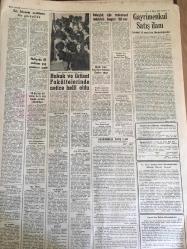 YENİ SABAH GAZETESİ  18 EKİM 1963 YIL :26 SAYI :8835----Örfi İdarenin uzatılması  kabul  edildi ----Macmillanın  halefi dün de belli olmadı ---A.Hikmet Onaf  İçişleri Bakanı Oluyor --Arsa ofisi  kuruluyor  ---Adaylık için  müracaat  müddeti  bugün  bitiyor ---Meclis dışından :Siyavuşgil --Sebebi  gizli kalmış  cinayetler  meydana çıkarılıyor  --Televizyon  taksiler çalışmağa başladılar --Hukuk ve İktisat  Fakültelerinde Netice Belli Oldu ---Beşiktaş Rapid 'e  farklı  mağlup oldu: 3-0---Güreşte de Teknik Komite Kuruluyor ---Gündüz Kılıç ,Teknik Direktörlükten İstifa Etti ---Devler maçında Milan Santos 'u  4-2 mağlup etti ----Rumen Basını Fenerbahçe 'yi  methediyor----