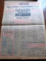 Ulus Gazetesi - 14 Mart 1949 - Peyami Safa Köşe Yazısı - Profesör Doktor Yavuz Abadan Köşe Yazısı - Milli Takım Fenerbahçe'yi Yendi -  Dikkate Değer Bir Makale Akdeniz ve Atlantik Paktları Birbirini Tamamlayacaklardır - Yeni Matbuat Kanunu Tasarı Hazırlanıyor - Güreşçiler Zaferden Zafere Koşuyor - Nasuh Akar - Halit Balamir - Yaşar Doğu - Mersinli Ahmet Kiremitçi - Kaçırılan Kızlar Yazan Gerard Fairlie Yazı Dizisi - Kemalizm Devletçiliği Yazan Ali Erem - Mizah Antolojisi - Tokat Milletvekili Ali Galip Pekel Vefat Etti - İstanbul'dan 80 Musevi Filistin'e Gitti - 1948 Yılının Muvaffak Film ve Yıldızları - Asrın En Müthiş Canisi Landru Kimdir - Filistin İçin Çarpıştığımız Günler Yazan M. Şevki Yazman Yazı Dizisi - Berlin'de Ölüm Çeviren Orhan Veli Kanık Yazı Dizisi - Hürriyeti Seçtim Davası - Bir Oda Müziği Konseri - Pakize Albayrak - Doktor Lütfi Tanberk - Azeri Operet Heyeti Halkevinde - Türk Aslanın Sözü Ulus Sinemasında - Gençlerbirliği 26 Yaşında - Rasim Adasal - Demirspor