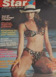 STAR DERGİSİ-STAR-DERGİ-25 TEMMUZ-1993-YIL:2-SAYI:93-KAPAK-FOTOĞRAF-RÖPORTAJ-MAGAZİN-SOSYETE-TARİH-BELGESEL-ASTROLOJİ-LIFESTYLE-ZATİ SUNGUR-HİMALAYA-POSTACI-ROBOT-ORMAN KRALLARI-SOKOKE-GÜNEY AFRİKA-NAZİ ORDUSU-AWB-AQUILA-MATA HARİ-EMİNE ADALET HANIM-LORISSA MC COMAS-TROPIKAL MÜZE-BAHAMA ADALARI-CYRSTAL PALACE-S MEYHANE-NAZİ ORDUSU-TİBETLİ YALIN-CASUS-