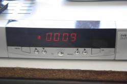 Vestel DVB 840 CI DİJİTAL UYDU ALICISI  DIGITAL SATELLITE RECEIVER DVB 840 CI SORUNSUZ (ISIMSIZ DEMIR RAF