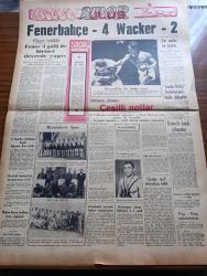 Ulus Gazetesi - 14 Şubat 1949 - Peyami Safa Köşe Yazısı - Sadi Irmak Köşe Yazısı - Cumhurbaşkanı İsmet İnönü'nün Dünkü Kabulleri - Meclis'te Bütçe Kanunu Metninin Tetkiki De Bugün Tamamlanacak - İller Bankasının 1948 Faaliyeti - Devlet Demir Yolları İşletme Müdürleri Bugün Toplanıyor - Filistin Komisyonu Mısır Başbakanı İle Görüştü - Yeni Mason Derneği Ankara'da Şube Açtı - Merihlilerin Dünyayı İstilası Panik Yarattı - İstanbul'da Bir Adam Sokakta Arapça Ezan Okudu - Fransız İktisadi Devlet İşletmesinde Reform Kanunu Doktor Nizamettin Ali Sav - Moliere'in Tartuffe Yazan Lütfi Ay - Pakistan Büyükelçimiz Yahya Kemal Beyatlı Emekliye Ayrıldı - Demokrat Parti Kongresi İçin Şimdiden Hazırlık Başladı - Çekoslovakya'da Komünist Sansürü Arttı - Hikaye Kahvaltı Yazan John Steinbeck - Garanti Bankası - Parker 51 Dolmakalemi - Şeytanın Kızı Gilda Sus Sinemasında - Akıncılar Türk Filmi Park Sinemasında - Fenerbahçe 4 Wacker 2- 8 Yugoslav Futbolcusu İngiliz Bölgesine İltica Ettiler - Uludağ Oteli