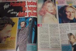 STAR DERGİSİ-STAR-DERGİ-31 EKİM-1993-YIL:2-SAYI:107-KAPAK-FOTOĞRAF-RÖPORTAJ-MAGAZİN-SOSYETE-TARİH-BELGESEL-ASTROLOJİ-LIFESTYLE-KLASIK ROMANLAR-GİZLİ KAHRAMAN-NEVADA-ÇILGIN ÇÖL EĞLENCELERİ-OTLAR-HARİKA-ATATÜRK-KADIN AJANLAR-HOLLYWOOD-PSİKOLOJİK TEDAVİ-LIA BOE-YARATIK ATÖLYESİ-JANE RUSSELL-NESRİN ALTINOVA-ÇEVİRMEN-TARLA RESSAMI-BURGUNDY-JACQUES SIMON-TÜRK HAVA YOLLARI-FEHİME SULTAN-PEÇELİ EMİNE-DUSTIN HOFFMAN-JACK NICHOLSON-KATHLEEN TURNER-GLEN CLOSE-STEVE MARTIN-ÇAY PARASI-KİRALIK CEKET-