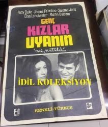 GENÇ KIZLAR UYANIN, ORİJİNAL SİNEMA AFİŞİ - Me, Natalie, 1969, FİLM AFİŞİ / POSTERİ - BÜYÜK BOY - ORİJİNAL - 99 X 70 cm EBADINDA - Original Turkish Big Size Movie Poster - Fred Coe, A. Martin Zweiback, Stanley Shapiro, Patty Duke, James Farentino, Martin Balsam, Elsa Lanchester, Salome Jens, Nancy Marchand, Philip Sterling, Deborah Winters, Ron Hale, Bob Balaban, Matthew Cowles, Ann Thomas, Al Pacino, Catherine Burns, AKÜN FİLM (RESTORASYONLU DÖNEM SİNEMA AFİŞİ)