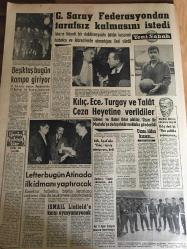 YENİ SABAH GAZETESİ 1 KASIM 1963 YIL : 26 SAYI :8849---Aydemir  ,Gürcan ,Dinçer ve Deniz 'in idam  cezaları dün  tasdik edildi ---Senatoya Çağlayangil  ,Meclise Sirmen Başkan Seçilecek ---Esnaf hastanesinde doğacak 6 çocuğun  daha tahsili  sağlandı ---Ev sahibi  kapıyı ördürdüğü için eve  pencereden giriyor ---Yaşama Hürriyeti :Siyavuşgil ---Avrupa Devletleri NATO 'nun  Mali Yüküne Çok Az Katılıyor ----Üç Madencinin  ölümünden  kurtulmaları  şansa kaldı ---Sigara ve Egzoz Gazları Kanser Yapıyor ---Galatasaray  Federasyondan Tarafsız  Kalmasını İstedi ---Beşiktaş bugün  kampa giriyor --Kılıç ,Ece Turgay ve Talat Ceza Heyetine Verildiler --Lefter bugün Atina da ilk  idmanında  yaptıracak ----
