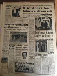 YENİ SABAH GAZETESİ  31 EKİM 1963 YIL :26 SAYI :8848----Vergi Reformu İçin Üç Yeni Tasarı Hazırlandı ---Olaya ,Alman Basını Geniş Sayfalar Ayırıyor ---85 m  de gömülü kalan 3 işçi için  burgu getirildi ---İstanbul da  ilk  mitingi  MP yaptı ---Üç yerde sahte binlik ele geçti ---Belçika 50 bin  Türk maden işçisi istiyor ---Hodri Meydan :Siyavuşgil ---Arsa Fiyatları 10 Yılda 200 Misli Yükseldi --Son 50 yıl içinde  kadınlar çok değiştiler ---Kılıç ,Apak 'ı  taraf  tutmakla itham etti ----Galatasaray  yarın Ankara  deplasmanına  çıkıyor ---Eksik  kadrolu  Fenerbahçe  İzmit de berabere :1-1---