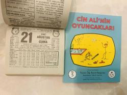 21 Ağustos 1987 hediyelik orijinal Türkiye gazetesi takvim yaprağı (Cin Ali kitabı hediyeli:)