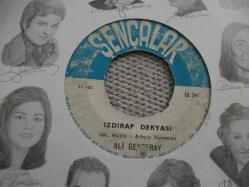 U - ALİ GENCEBAY - Izdırap deryası - Umut dünyası