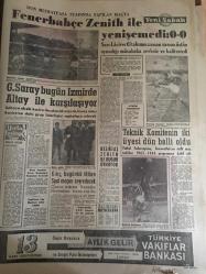 YENİ SABAH GAZETESİ   30 ARALIK  1962 YIL :25  SAYI :8550---Yeni geçim indirimleri ocakta tatbik  edilecek --Çombe kaçtı --Artırma Eksiltme ve İhale Kanunu Değişiyor ---Bekata kızların Koçero sevdasından  şikayetçi ---Dinçer 1963 den  ümitli --Osman Bölükbaşı  dün İnönü ye  hücum etti ---Menderesin   resmini asan  yorgancı dün  berat  etti ---Lamialren dün mahkum oldu ---Polisler 1962 yılının en kötü hırsızını  seçtiler --Adana cezaevinde  yolsuzluk görüldü ---Fenerbahçe Zenith  ile yenişemedi --Galatasaray  bugün İzmir de Altay ile  karşılaşıyor ---Teknik Komitenin  İki Üyesi Dün Belli Oldu ---Kılıç Bugün kü Milan Spal Maçını Seyredecek ---Sinemamızın  şöhretleri  ve yılbaşı --İki Perde :Suzan Avcı --Yıldırm Onal 'ın evini soruyorum --Belgin Doruk  ---Leyla Sayar ---Uç antrenöre göre 1962 'nin  en iyi futbolcusu :Lefter ---Lefter  futbol oynamak için yaşını büyüttü ---Yılın  hadisesi  ,İtalyanlara  6-0 lık  mağlubiyetimizdir ----