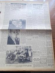 Yeni Ulus Gazetesi - 19 Ocak 1954 - Hüseyin Cahit Yalçın Köşe Yazısı - Yabancı Sermaye Kanunu Dün Büyük Millet Meclisi'nde Kabul Edildi - Cumhurbaşkanı Celal Bayar İngiltere'de - Mısır Hadisesi Hakkında CHP Gensoru Önergesi Verdi - İstanbul Üniversitesi Anayasa Profesörü Hüseyin Nail Kubalı Müsadere kanununu Tenkid Ediyor - İtalya'da Yeni Kabine Kuruldu - Eskimolar Çeviren Rahşan Ecevit Yazı Dizisi - Elen Dünyası Yazan Selahattin Batu - Marangoz Derneği Kongresi - Unesco Merkezini Ziyaret - Atatürk Lisesi Kültür Kolunun Şiir Günü - Kemal Zeki Gençosman - Kore'de Esirlerin Serbest Bırakılması - Hollywood'un Ünlü Aktörü Eric Von Stroheim 68 Yaşında - Kral Faruk Kendisini Neron'a Benzetiyormuş - Kalay Kralı Don Antenor Patino'nun Kızı Evlenebildi - Futbolumuzda Büyük Hamle - Federasyon On Sekizer Kişilik A B C Milli Takımları Teşkil Edip Çalışmalara Hemen Başlıyor - Himalaya'daki Acayip Canavar - Buffalo Otomobil Kamyon Ve Traktör Lastikleri  - Alman Varta Akümülatörleri -  Nivea