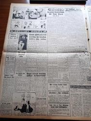 Cumhuriyet Gazetesi - 18 Temmuz 1959 - Mahalli Seçimleri Tehir Eden 4 Kanun Teklifi Dün Meclis'e Sevkedildi - Meclis Dün Gürültülü Bir Toplantı Akdetti - Kat Mülkiyeti Kanun Tasarısı Meclise Geldi - Otomobil İthaline 2 Milyon Dolarlık Tahsis - Elazığ İplik Fabrikası Büyük Kriz Geçiriyor - Talebe Federasyonunda Polis Hala Nöbet Tutuyor - Maliye Bakanı Hasan Polatkan Ameliyat Olmak Üzere Hamburg'a Gitti - İzmir'de Ormana Girmek Yasak - Kurtlar Ulurken Yazan Alix Andre Yazı Dizisi - Haritamızda Bir Nokta Yazan Fakir Baykurt Yazı Dizisi - Munci Kapani - Lüks Nermin Lakaplı Şaziye Zeren İçin 5 Yıla Kadar Hapis İstendi - Kaybettiğimiz Kıymetler Nijat Sirel - Burhan Felek Köşe Yazısı - Mehmetçik Anıtı 42 Metreyi Buldu - Bregenz Festivalinde Bir Türk Piyesi Yazan Lütfi Ay - Tanınmış Film Artisti James Stewart General Oldu - Atatürk Kupası Yüzme Yarışlarında Semin Tengiz Ve Leyla Uyanık 2 Türkiye Rekoru Kırdılar - Basketbol Milli Takımı Açıklandı -Tramplenci Utku Altuğ Ve Türel Aygün Almanya'da