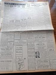 Cumhuriyet Gazetesi - 30 Temmuz 1959 - Ortadirek Yazan Yaşar Kemal Yazı Dizisi - Nadir Nadi Köşe Yazısı - Dört Gazeteci Daha Dün Hapse Mahkum Edildi - Ahmet Emin Yalman - Selami Akpınar - Naim Tiralı - İsmet İnönü'nün Dokunulmazlığı - Çocuk Felci Vakaları Artıyor - Abdülhamid'e Yapılan Suikast Yazan Emin Ali Şavlı Yazı Dizisi - Hollywood'dan Stüdyo Temsilcisi Oscar Lax Geldi - Londra Festivalinde Üniversitelerimiz Başarı Kazandılar - Burhan Felek Köşe Yazısı - Paris'te Kalem Modası - Uluç Ali Yazan Halikarnas Balıkçısı Yazı Dizisi - Ruhi Bahisler Yazan Doktor Halis Özgü - Ankara İstanbul Radyosu Programı - Kitap Gazete Ve Benzerlerinin İthali Serbest - Kızıllar Laos'a Girdiler -  Ali Sami Yen'i Hürmetle Anıyoruz - Fenerbahçe Beşiktaş Ve Adalet Sezonu Açıyorlar - Karagümrük Dün Yeni Sezonu Açtı - Fenerbahçe Tarafından Satışa Çıkarılan Kaleci Şükrü Ersoy - Milli Güreşçimiz Hamit Kaplan'a Profesyonellik Teklif Edildi - Balkan Oyunları Gelecek Yıl Türkiye'de Yapılacak - Harem Deniz Kulübü
