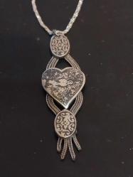 Savatlı Kolye, Osmanlı Düşük Ayar Gümüş Savatlı Kolye.