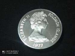 SOLOMON ISLANDS 5 DOLLARS GÜMÜŞ KRALİÇE ELİZABETH GÖRSELLİ