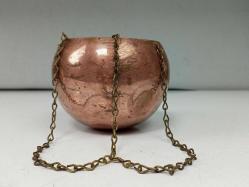 Eskilerden Askılı Yuvarlak Kasa Bakır Çiçeklik