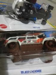 Hot wheels TH Metal Model Araba set 6 adet gümüş damgalı TH araçlar koleksiyon dekor hediye nostalji tasarım süs hobi eğlence vintage aksesuar retro