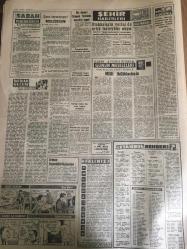 YENİ SABAH GAZETESİ  5 KASIM 1961 YIL :24 SAYI :8135--Altılara vazifeye dönmeleri için talimat verildi ----147 'ler işi senatolara havale  ediliyor --Üçlü Koalisyon Hakikatleşiyor ---Efes Ebedi Mukaddes Yer ilan edildi ---Çocuk çalanlara  karşı  tedbir --Hayali  daire  bir  şebekenin  marifeti ---Seller yüzünden dün  Suruç 'ta 76  ev yıkıldı --M.Baler berat  etti ---Timlodan  toptan istifalar ---Karın  doyurmuyor : Siyavuşgil --Otobüslerin  yerini de artık troleybüs alıyor ---Sinemalar ,Tiyatrolar ,Radyo Programları ----Tarihin Aydınlatılamayan  bir sayfası :Hitler 'in  cesedi  eski Nazilerde mi ?---Abdurrahman Faris dün tevkif  edildi ---Kim Novak bir defa daha  kendisini  affettirdi ---Tulga iyileşiyor --Fenerbahçe ,İzmirSpor  dan  güç  kurtuldu --Beykoz tek  golle  galip ---Altınordu  oynadı ve  kazandı :2-1 --Ş.Hilal :2 Vefa :0---Altay -Göztepe ,K.Yaka Yeşildirek 'i 2-0 mağlup etti ---Baskette Galatasaray  D.Şafakayı  yendi  :41-38--