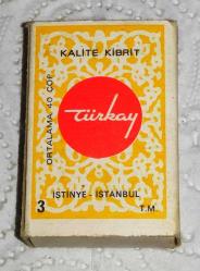 17629-TÜRKAY KİBRİT-KİLİM DESENİ*KISMEN DOLU*KENDİ ORJİNAL KİBRİTLERİDİR**