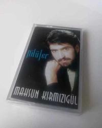 mahsun kırmızıgül nilüfer kaset nadir baskı ve ambalajında