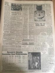 YENİ SABAH GAZETESİ   21 EKİM 1961 YIL :24 SAYI :8120---Milli Koalisyon Çıkmaza Girdi ---Sıtkı Ulay ,Partilere Milli Menfaatleri Öğreteceğiz Dedi ---AP ,147 lere bakanlık vaad ediyor ---Erim le  Gülek arasında bir  irtibat yok --Pazarlık ve Tahminler Aldı Yürüdü ---Doktorların hizmet yerleri  5 e ayrıldı ---Ucuz satılan  ekmek  kusursuz  bulundu ---Yeniden 4556 bina  istimlak  edilecek ---İç çamaşırsız dolaşan  karısını  boşanmak istedi ---Yeşilköy de bir uçak  yakıtını denize  boşalttı ---Bakın ne yapalım  ? :Siyavuşgil ---Şehrimizde dün 11 trafik  kazası  oldu  ,15 yaralı var ---Sinema ,Tiyatro ,Radyo Programları ---Rus Atom Denemesi Geniş  Tepki Yarattı ---Nasır  yeni  durum  hakkında bilgi verdi ----Sinema : Kordura Kahramanları ,Ormanda Macera ,Notre Dame ın  Kamburu ,Fransızlar Paris te ki  Cezayirlileri Öldürüyor ---Güreşte S.Rusya ile Karşılaşıyoruz ---Milli Ligde Bugün  Üç Şehirde Altı Maç Var ----29 Ekim Norveç  Milli Maçı Kadrosu Dün Tespit Edildi ---