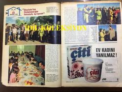 Ses Haftalık Aktüalite Sinema Tiyatro Müzik ve Gençlik Mecmuası Dergisi - 9 KASIM 1968 - Sayı: 46 - EDİZ HUN DİYARBAKIR'DA - MÜRÜVVET KAYNAK, NESRİN ERDEMİR, FEYZA ÖNDER - FATMA GİRİK - HOSTES GÜL YIKILMAZ - FALCI GÜRCÜ BACI - GINA LOLLOBRIGIDA - MİNE MUTLU - TUNÇ ORAL - JULIE ANDREWS - ROCK HUDSON - SEVDA FERDAĞ, TAMER YİĞİT ANJELİK FİLMİ - TAMA YAĞI 1960'LAR REKLAMI - MOODY BLUES - ZÜMRÜT - BERKANT - HOOVER ÇAMAŞIR MAKİNESİ 1960'LER REKLAMI - HÜLYA DARCAN - JACQUELINE BISSET - MICHAEL SARRAZIN - FERİT BAYKAM - CARL DREYER