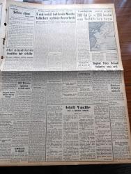 Yeni İstanbul Gazetesi - 12 Ocak 1956 -  Profesör Doktor Yavuz Abadan Köşe Yazısı - Kahire Mihveri Ürdün'e Mali Yardım Teklif Etti -  Üç Eski Vekil Hakkında Dün Meclis Tahkikatı Açıldı - Merih'li Kadın Tokyo'da - Adnan Menderes Şubat'ın İlk Haftasında Pakistan'a Gidecek - İstanbul Valisi Ve Belediye Reisi Fahrettin Kerim Gökay Zeynep Kamil Hastanenin İnşaatını Gezdi - Yeni Belediyeler Kanunu Tasarısı Büyük Millet Meclisi'ne Sevkediliyor - Marcus Antonius Çeviren Halide Edip Adıvar Yazı Dizisi - Otelcilik Kralı Edward Gold Smith İstanbul'da Tetkikler Yapıyor - Sıtkı Yırcalı - Hasan Polatkan - Fatin Rüştü Zorlu - Milli Müdafaa İşçilerine İntibak Zammı - 7000 Kızıl Çin Ve 2000 Amerikan Uçağı Pasifikte Karşı Karşıya - Tarhan Toker - Almanya'nın Radyo İhracatı - Penisilin'in Bol Kullanılması İlacın Tesirini Hiçe İndiriyor - Büyük Güreşçimiz Yaşar Doğu'nun  Tehlikeyi Atlatması Üzerine Mevlit Okunuyor - Fenerbahçe Ordu Takımını Üstün Bir Oyun Göstererek 3 1 Mağlup Etti -  Halanın Mirası Oyunu