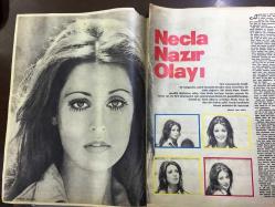 Ses Haftalık Aktüalite Sinema Tiyatro Müzik ve Gençlik Mecmuası Dergisi - 7 EYLÜL 1974 - Sayı: 37 - FATMA GİRİK - JÜLİDE GÜLİZAR - KADİR İNANIR EVLENMEK İSTİYOR - ANTALYA FİLM ŞENLİĞİ 1974 - NECLA NAZIR - HAKAN BALAMİR, AYTAÇ ARMAN, YALÇIN GÜLHAN - EDİZ HUN - JÜLİE EGE - SOPHIA LOREN - ARSEN LÜPEN - JÜLİDE GÜLİZAR - SALİH KIRMIZI POSTER - SERDAR GÖKHAN - AYHAN IŞIK - DEAN MARTIN - TERRY JACKS - RUHAN DENİZ - TOM JONES - NİLÜFER - İLHAN İREM - TANJU OKAN - JOHN LENNON - LEYLA KENTER - FERDA BÜYÜKGÜNEŞ - AEG TÜPLÜ TELEVİZYON REKLAMI - POSTERLİ 32 SAYFA TAM TAKIM DERGİ