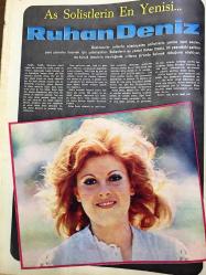 Ses Haftalık Aktüalite Sinema Tiyatro Müzik ve Gençlik Mecmuası Dergisi - 7 EYLÜL 1974 - Sayı: 37 - FATMA GİRİK - JÜLİDE GÜLİZAR - KADİR İNANIR EVLENMEK İSTİYOR - ANTALYA FİLM ŞENLİĞİ 1974 - NECLA NAZIR - HAKAN BALAMİR, AYTAÇ ARMAN, YALÇIN GÜLHAN - EDİZ HUN - JÜLİE EGE - SOPHIA LOREN - ARSEN LÜPEN - JÜLİDE GÜLİZAR - SALİH KIRMIZI POSTER - SERDAR GÖKHAN - AYHAN IŞIK - DEAN MARTIN - TERRY JACKS - RUHAN DENİZ - TOM JONES - NİLÜFER - İLHAN İREM - TANJU OKAN - JOHN LENNON - LEYLA KENTER - FERDA BÜYÜKGÜNEŞ - AEG TÜPLÜ TELEVİZYON REKLAMI - POSTERLİ 32 SAYFA TAM TAKIM DERGİ